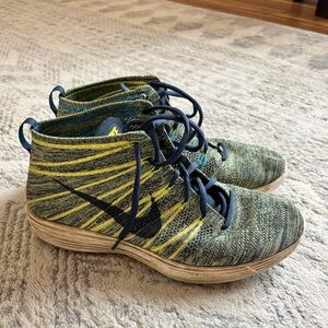 Nike Flyknit Lunar Chukka